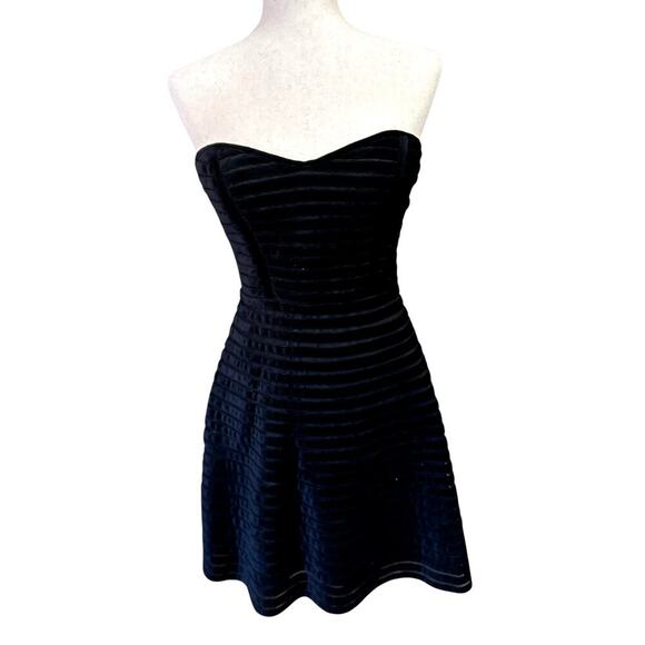 Black Velvet Burnout Corset Strapless Sweetheart Mini Striped Whimsigoth Hoco XS - Picture 1 of 8